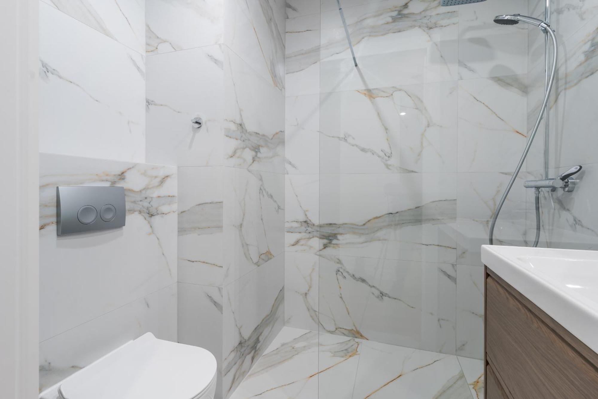 Apartmate- Oldtown Sienna Grobla Comfy Sauna & Free Gym
